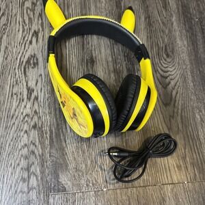 eKids Pokémon Wireless Bluetooth Headphones Yellow w/ Pikachu Ears Tested WORKS